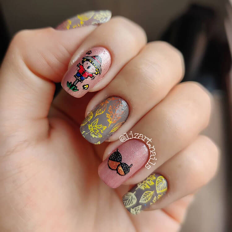 20 Beautiful Fall Nails for 2022 Mom's Got the Stuff