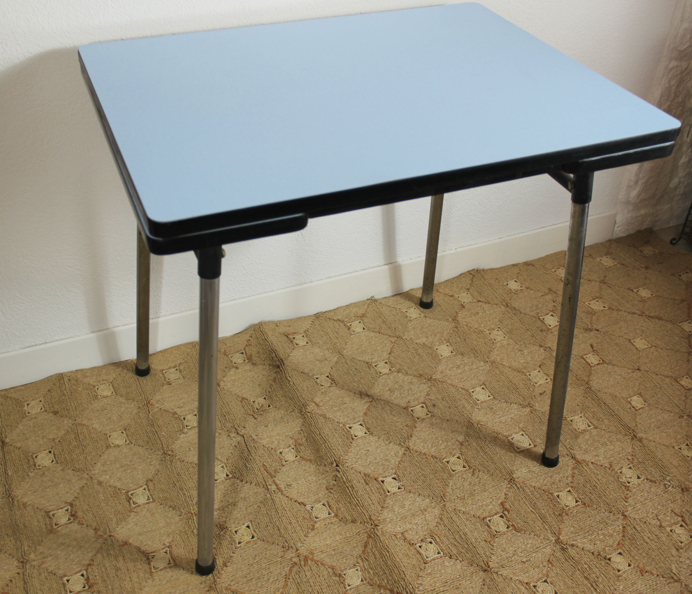 Table Formica Victorine Mon1900