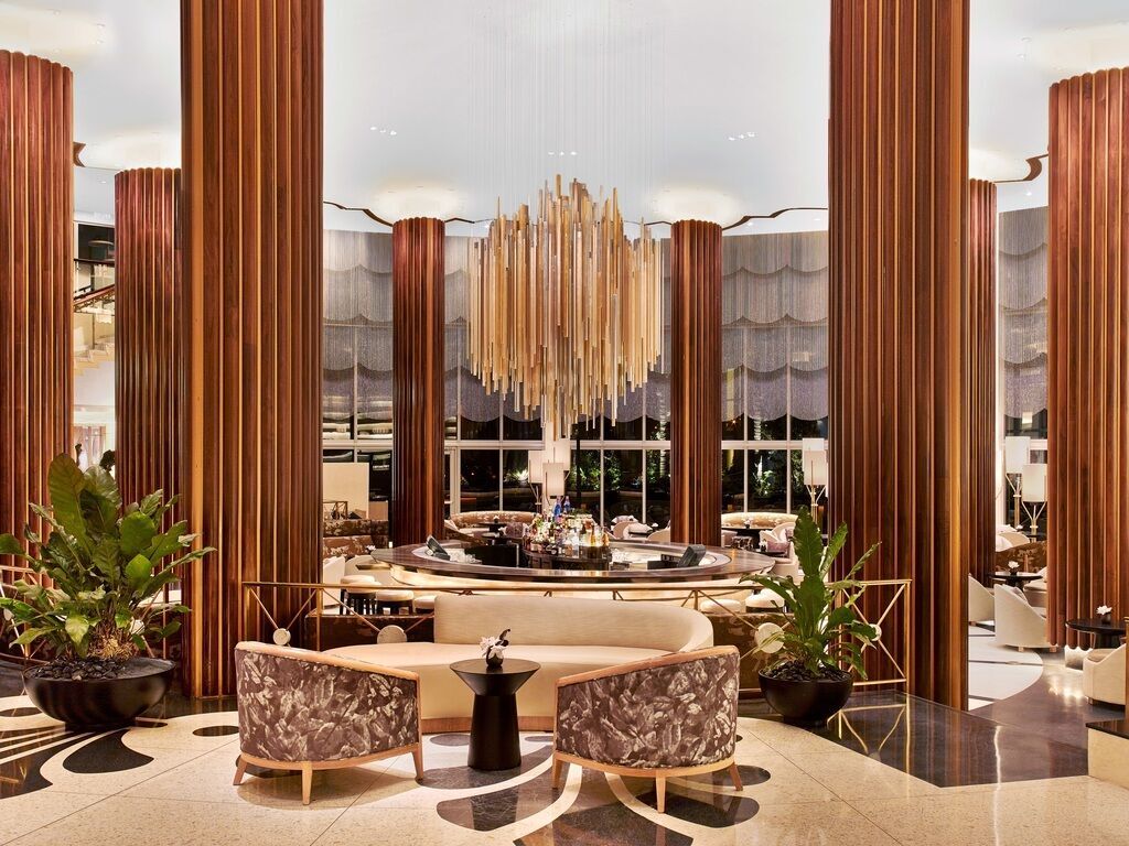 _Eden Roc Lobby Lounge2_preview MonchiTime