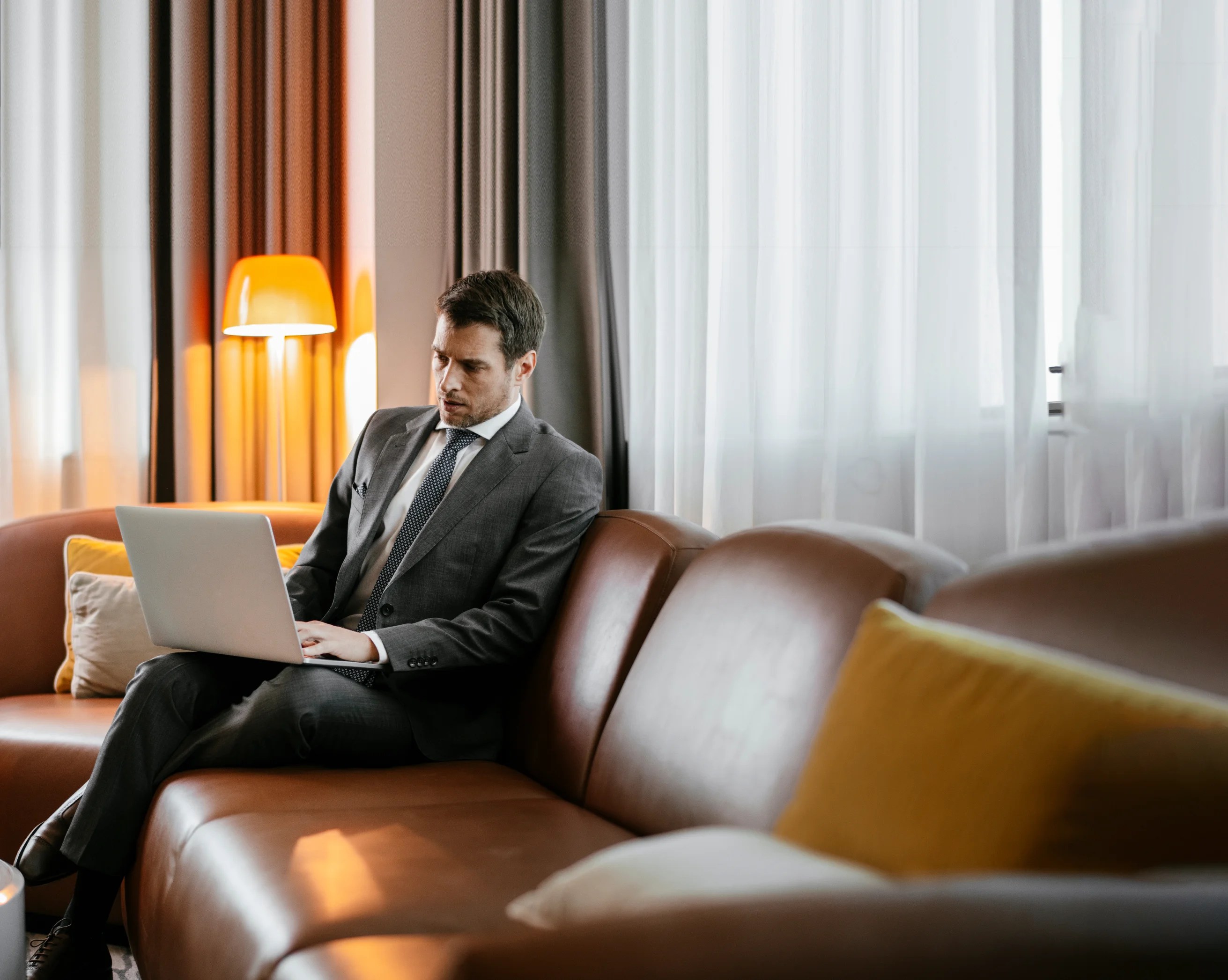 Mondo real estate efficiency without compromising quality Sale of real estate offices