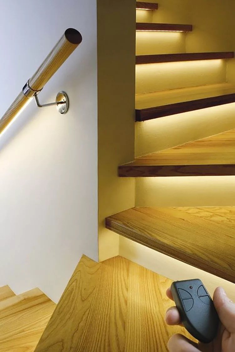 Illuminazione per Scale Interne 30 Idee Originali con Luci a LED