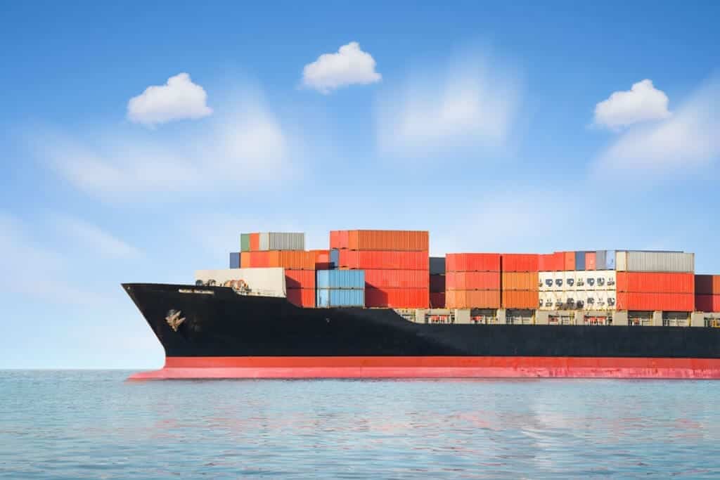 How Do Shipping Container Ships Float With All The Weight? Mondoro