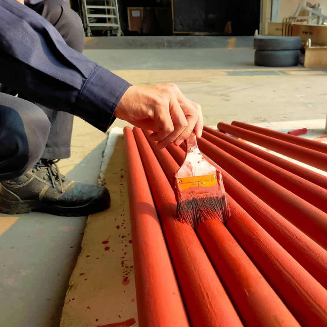 The Pros And Cons Of Lacquer Vs. Enamel Finishes Mondoro