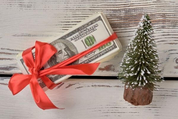 Most Epic Frugal Christmas with no money (or spending very