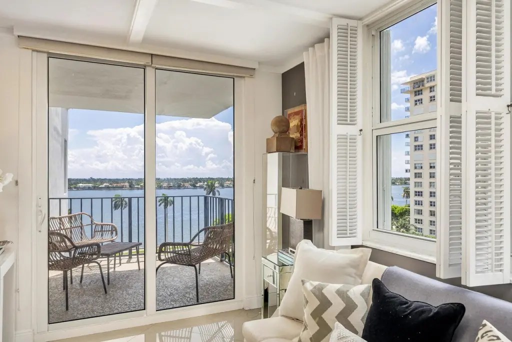 Former RHONY Star Sonja Trades Manhattan for Palm Beach in 600K