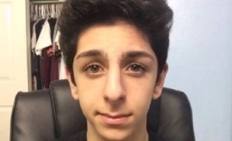 How Old Is Faze Rug Rugs Ideas