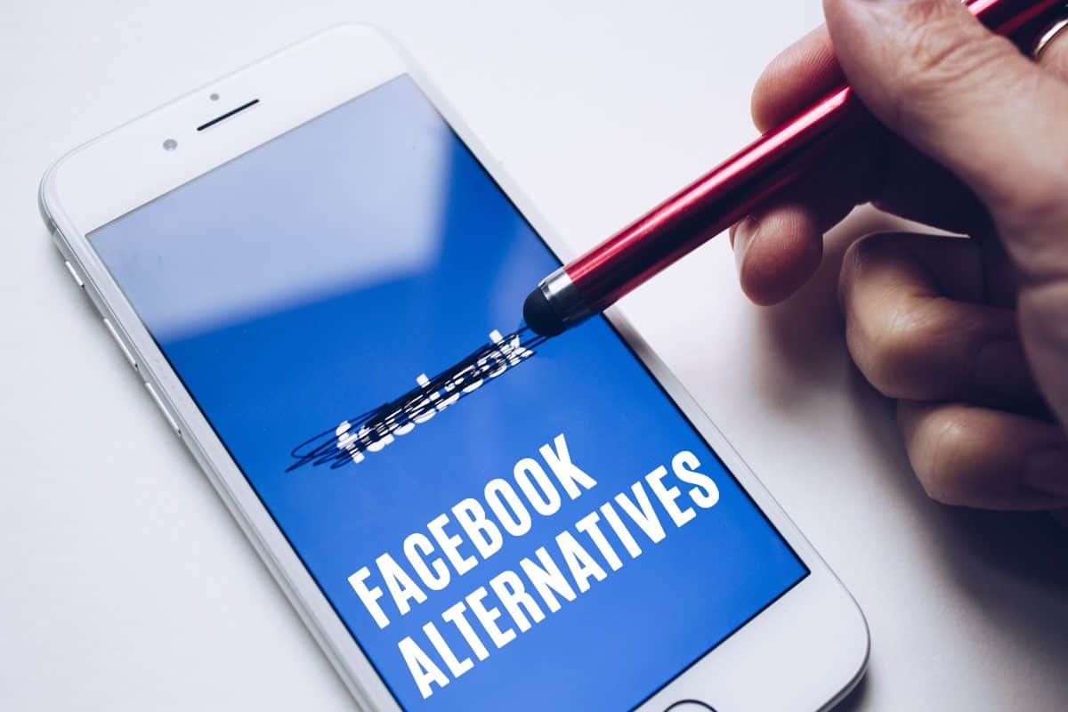 30 Best Facebook Alternatives