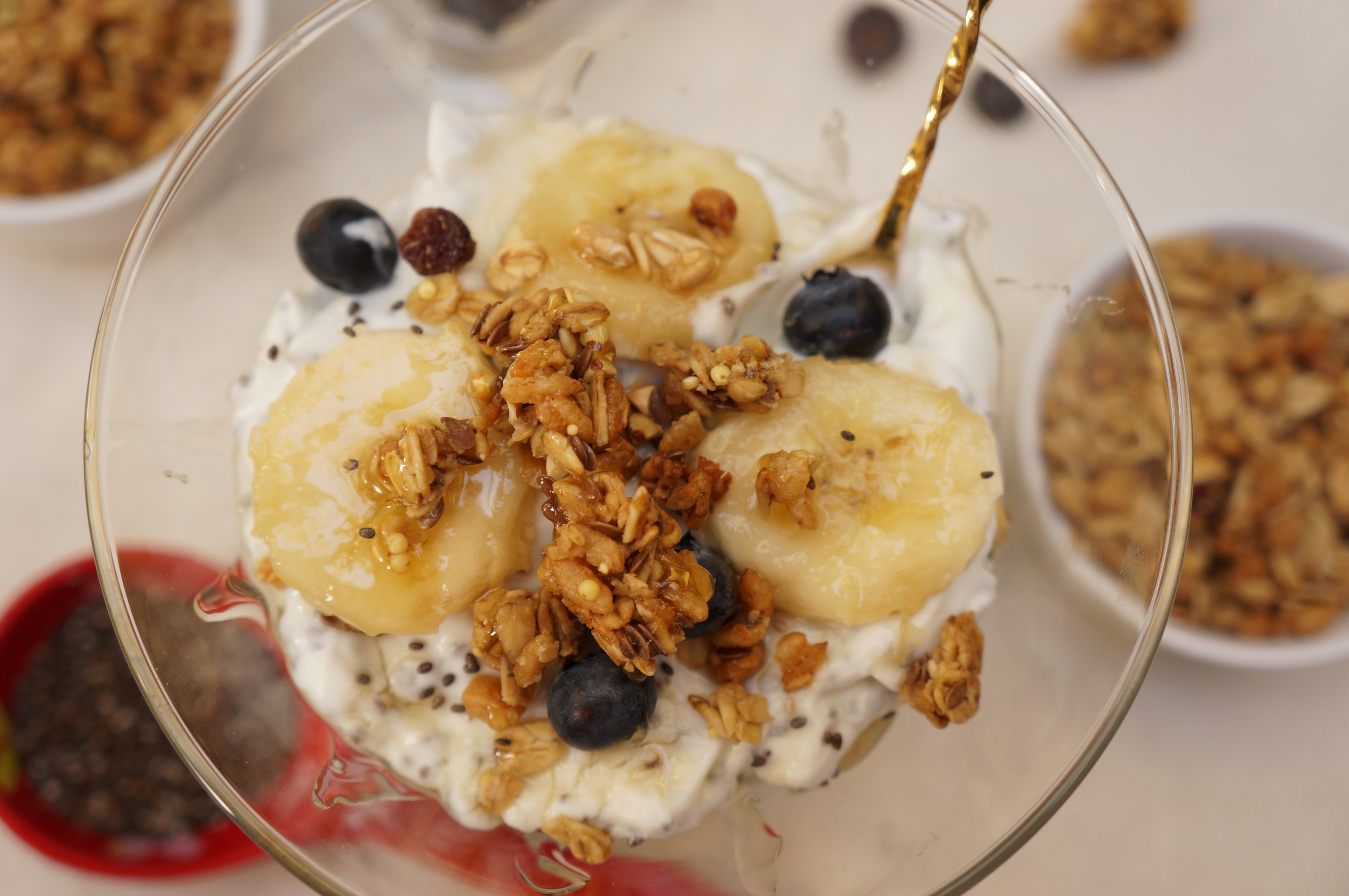 Healthy Granola Parfait