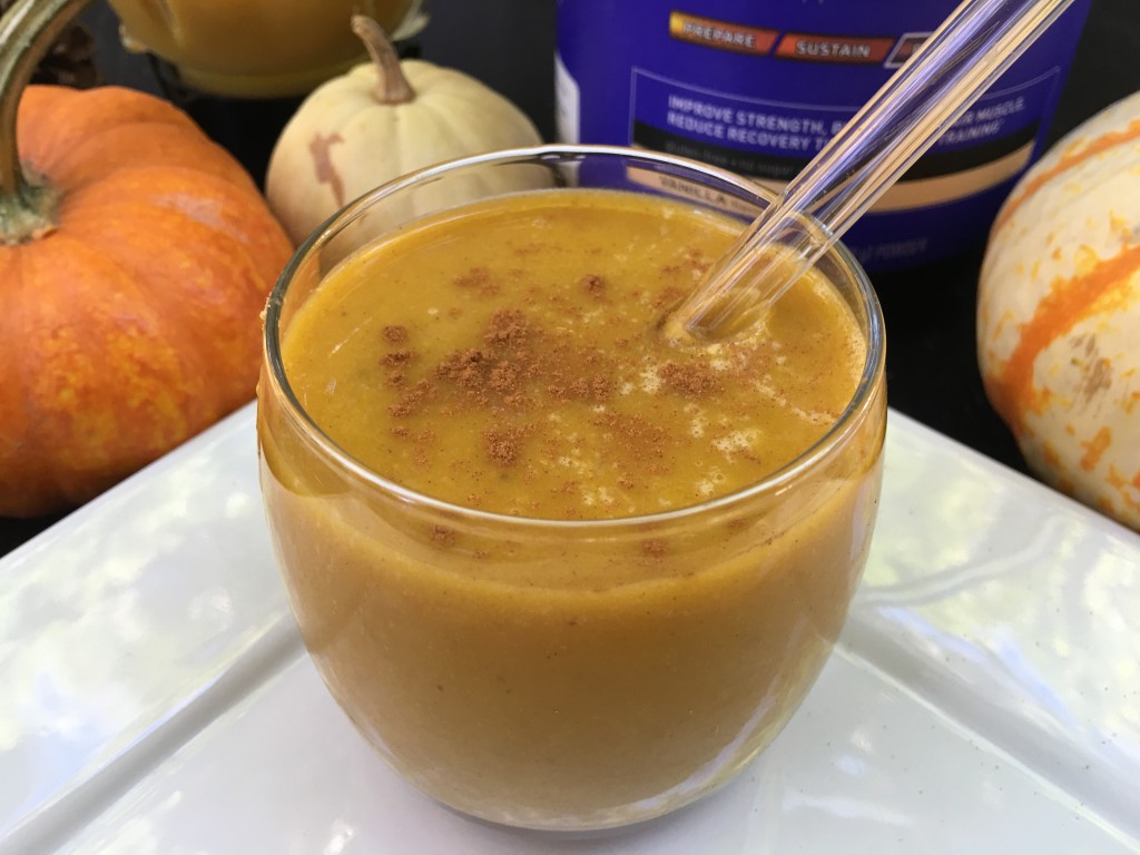 Healthy Pumpkin Pie Smoothie
