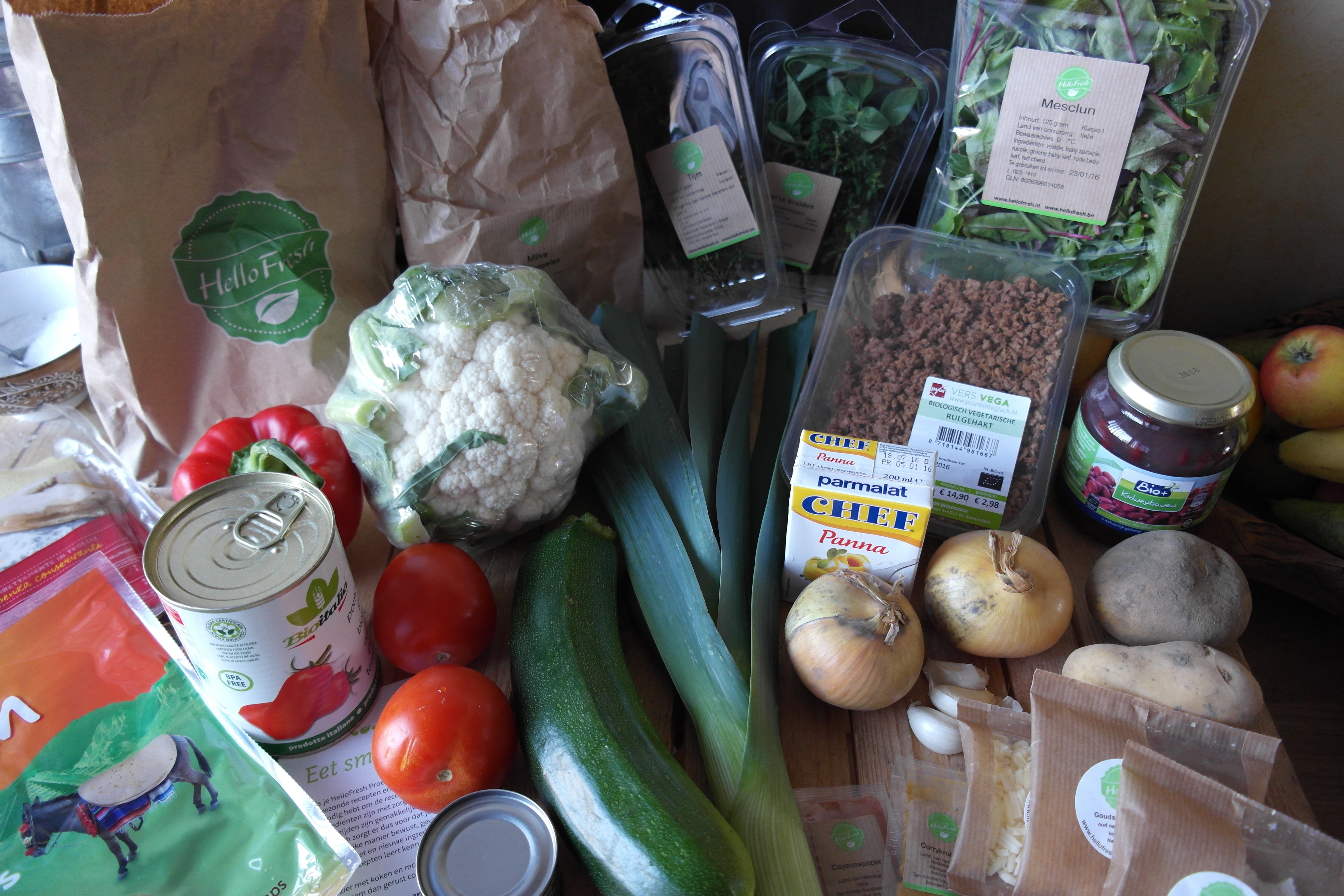 Review Hello fresh veggie box + original box Monique van der Vloed