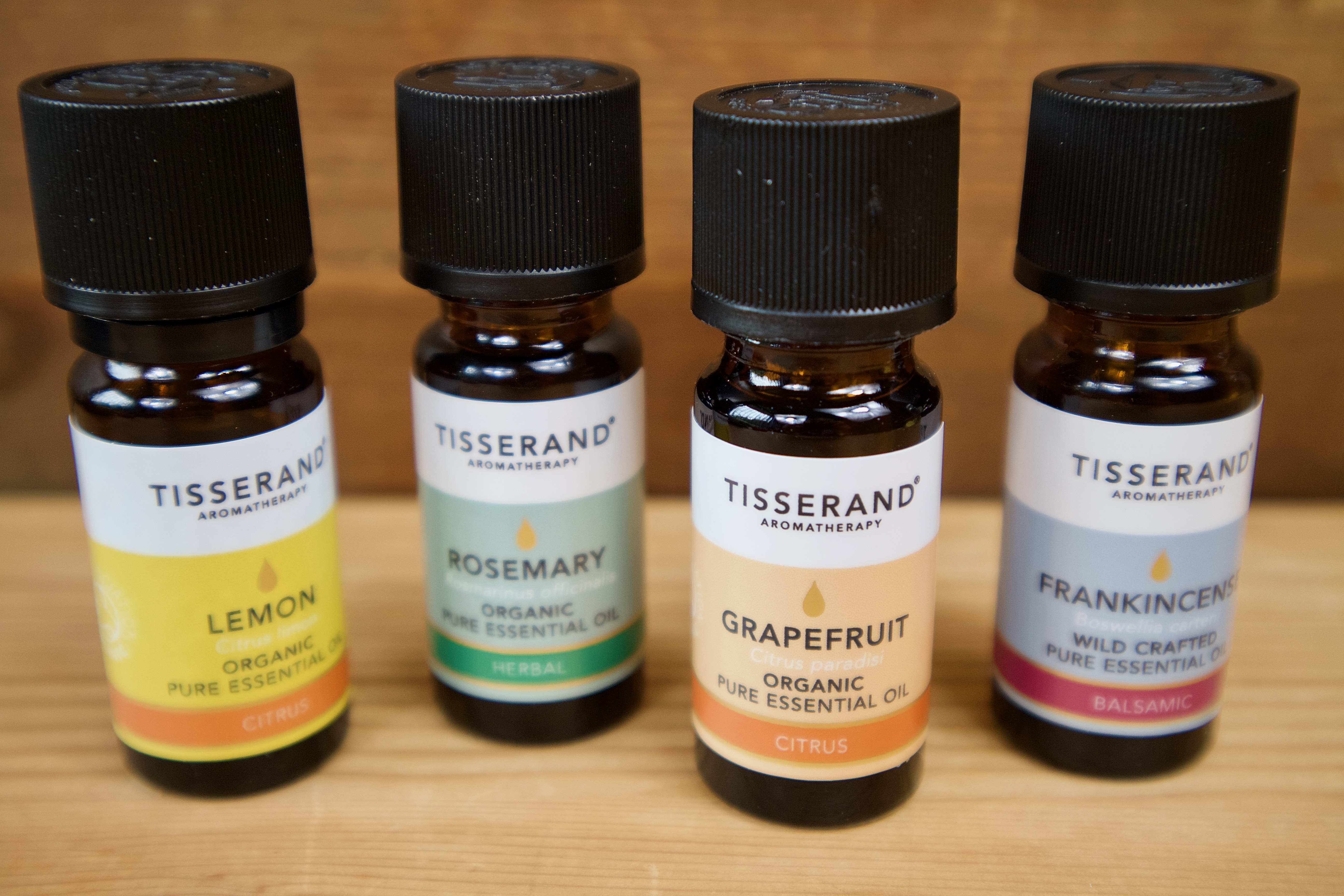 Review Tisserand Etherische Oliën - Monique Van Der Vloed