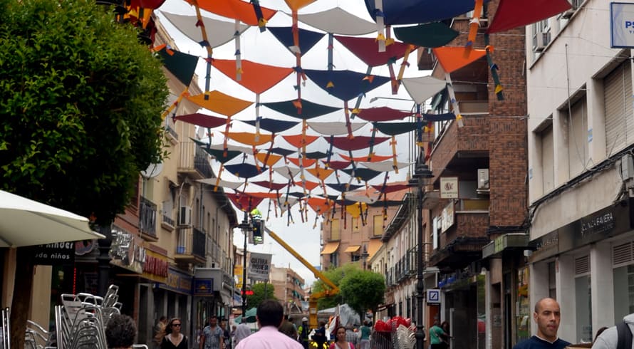 Cometas de colores en Getafe Moñita