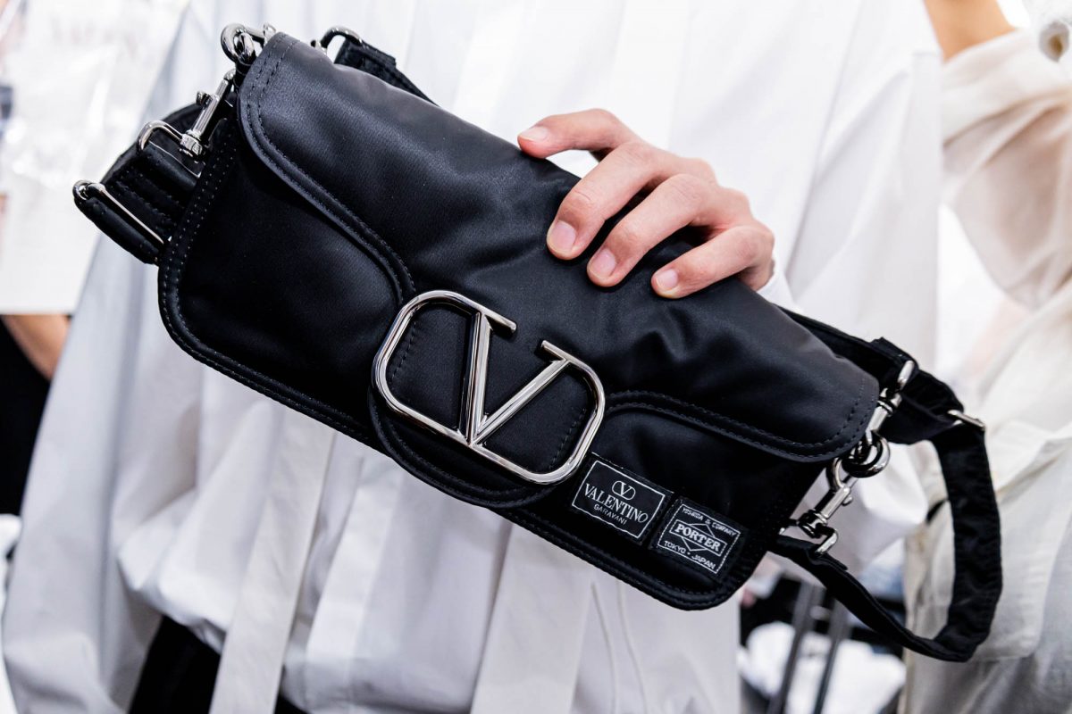 「ポーターの定番バッグがモードに!?」ヴァレンティノ ガラヴァーニとのコラボモデルが鮮烈デビュー 【公式】モノマックス（MonoMax