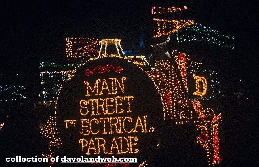 Disneyland 1972 and the Debut of the Main Street Electrical Parade