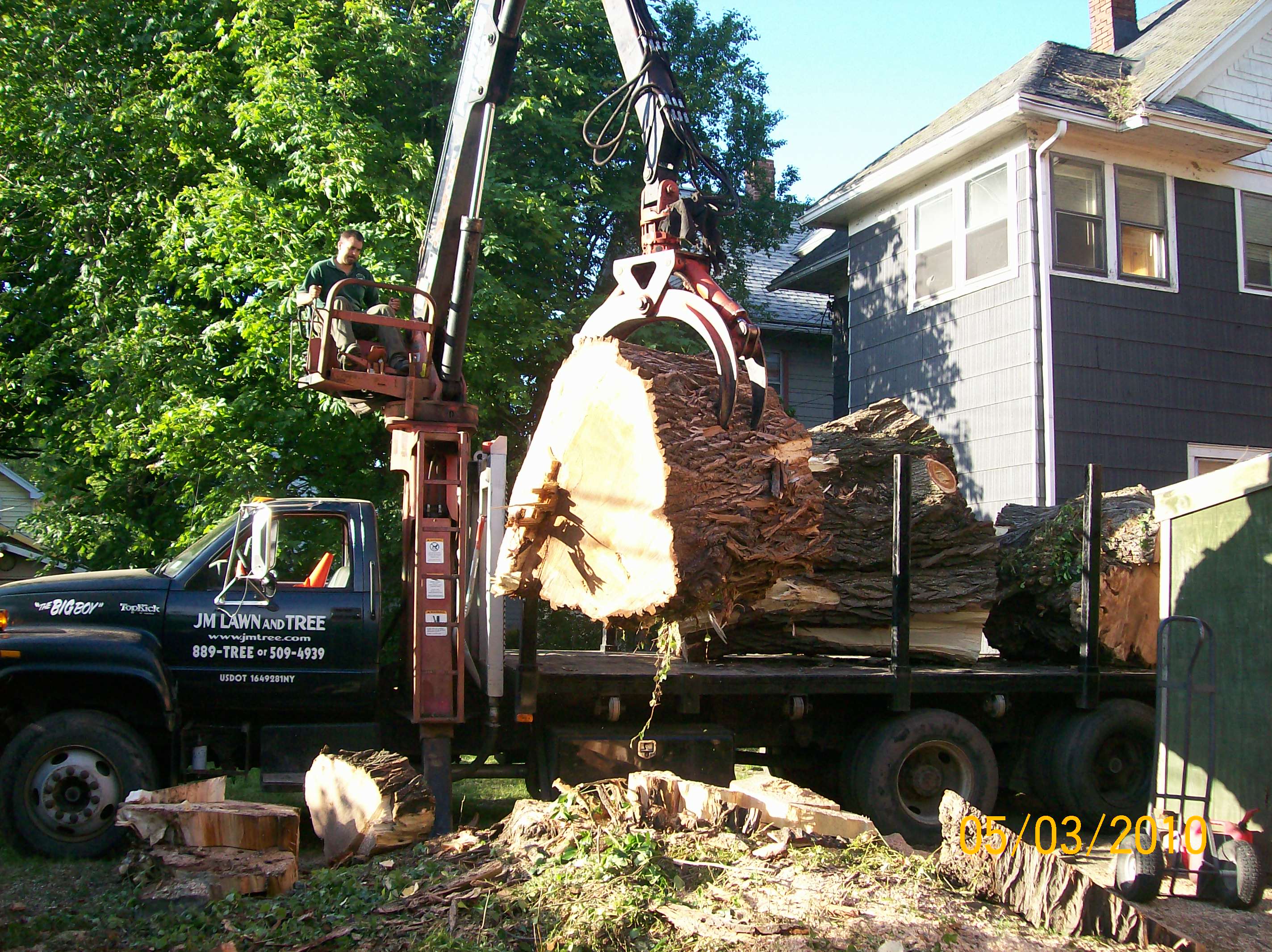 J.M. Tree Service Rochester NY Our Equipment