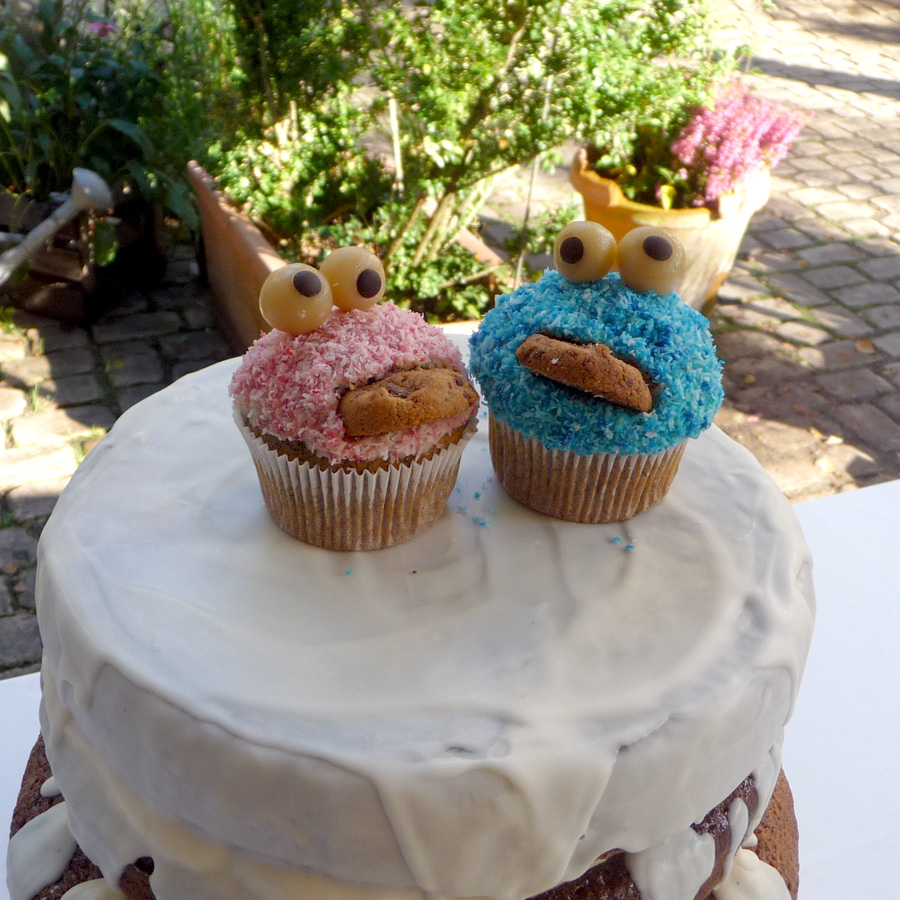 Muffins and fairy cakes Monsterbake