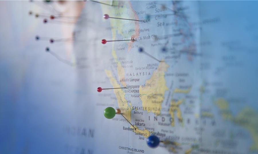 Top 10 Travel Blogs That Will Inspire You to Leave Your FullTime Job