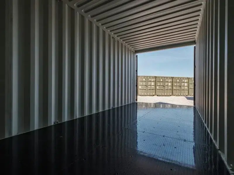 Choosing the Right SelfStorage Facility Guide]