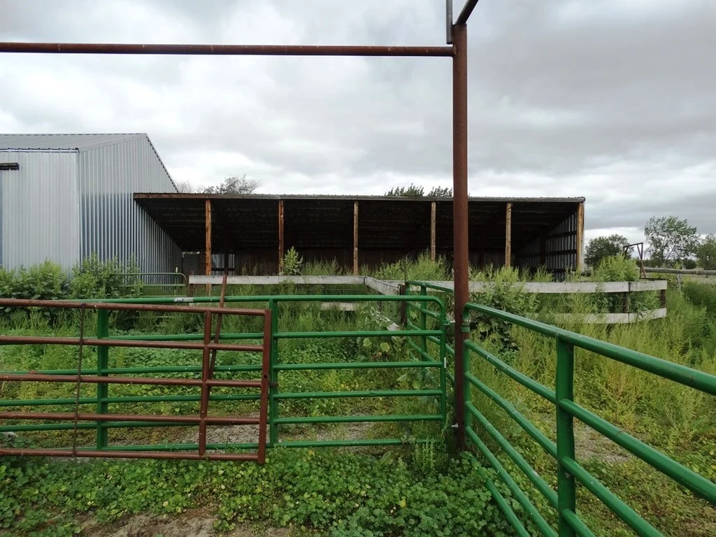 Two SW Ranch 3,300,000 Haxby, MT Montana Farm and Ranch Brokers