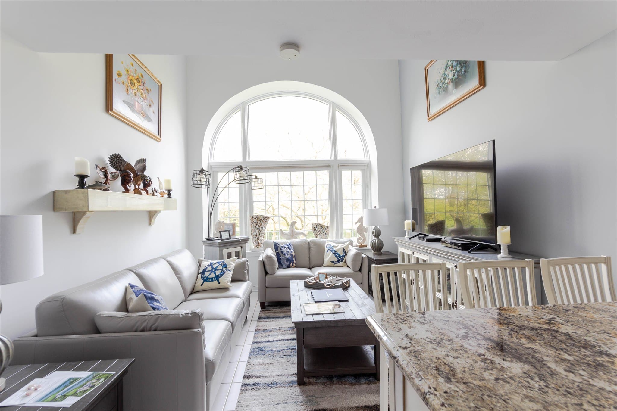 One Bedroom Deluxe Suite, Duplex Loft 1BDSLF Montauk Manor