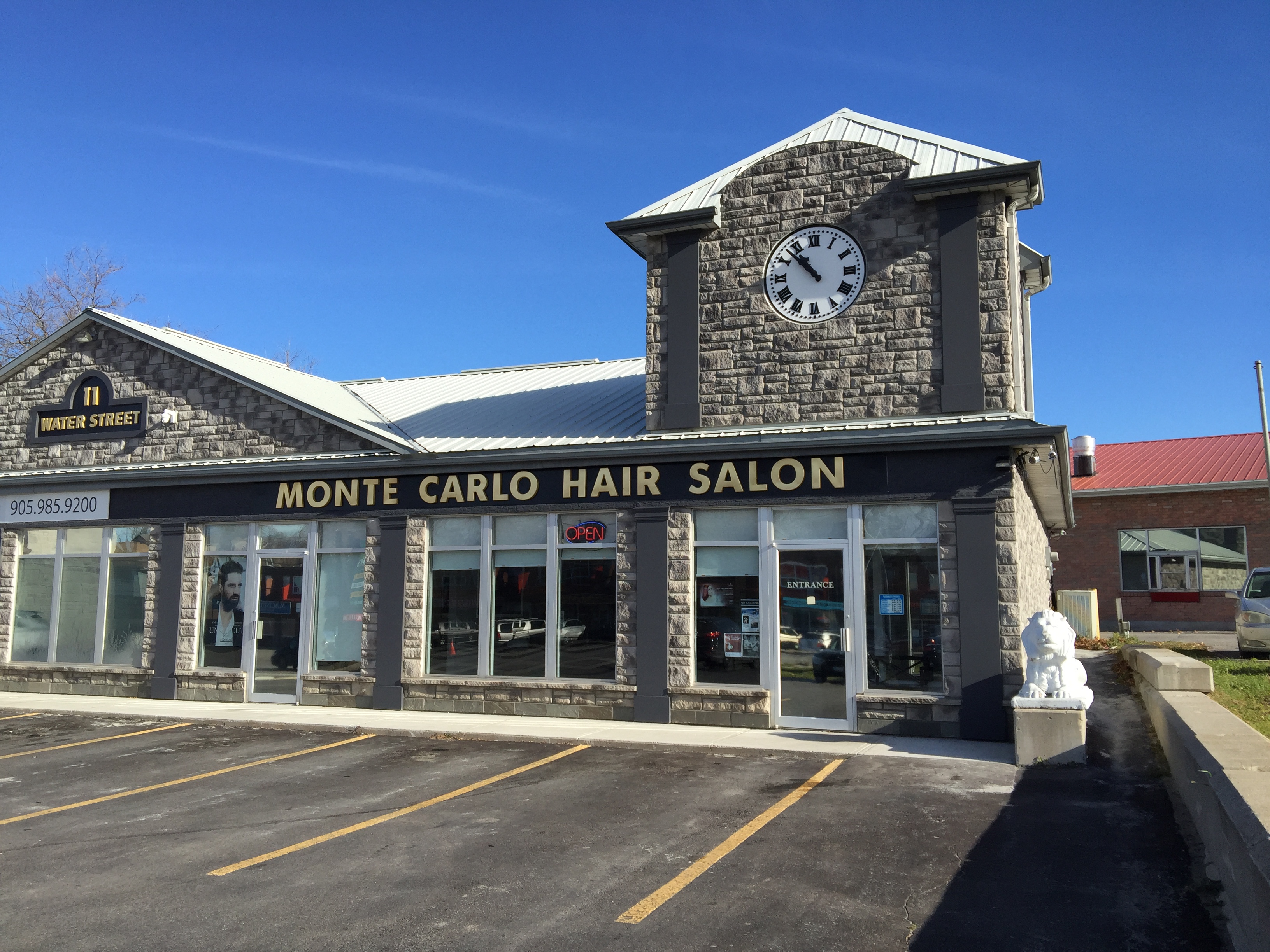 Port Perry hair salon and essential beauty services