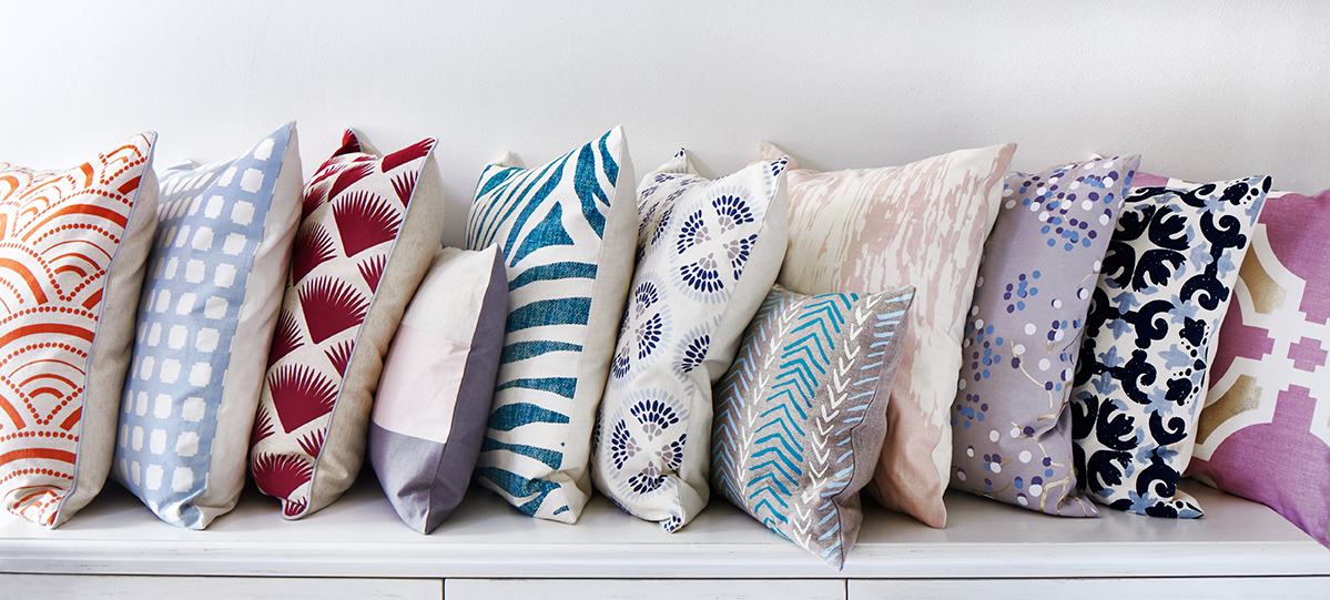 Samantha Pynn for Simons MONTECRISTO