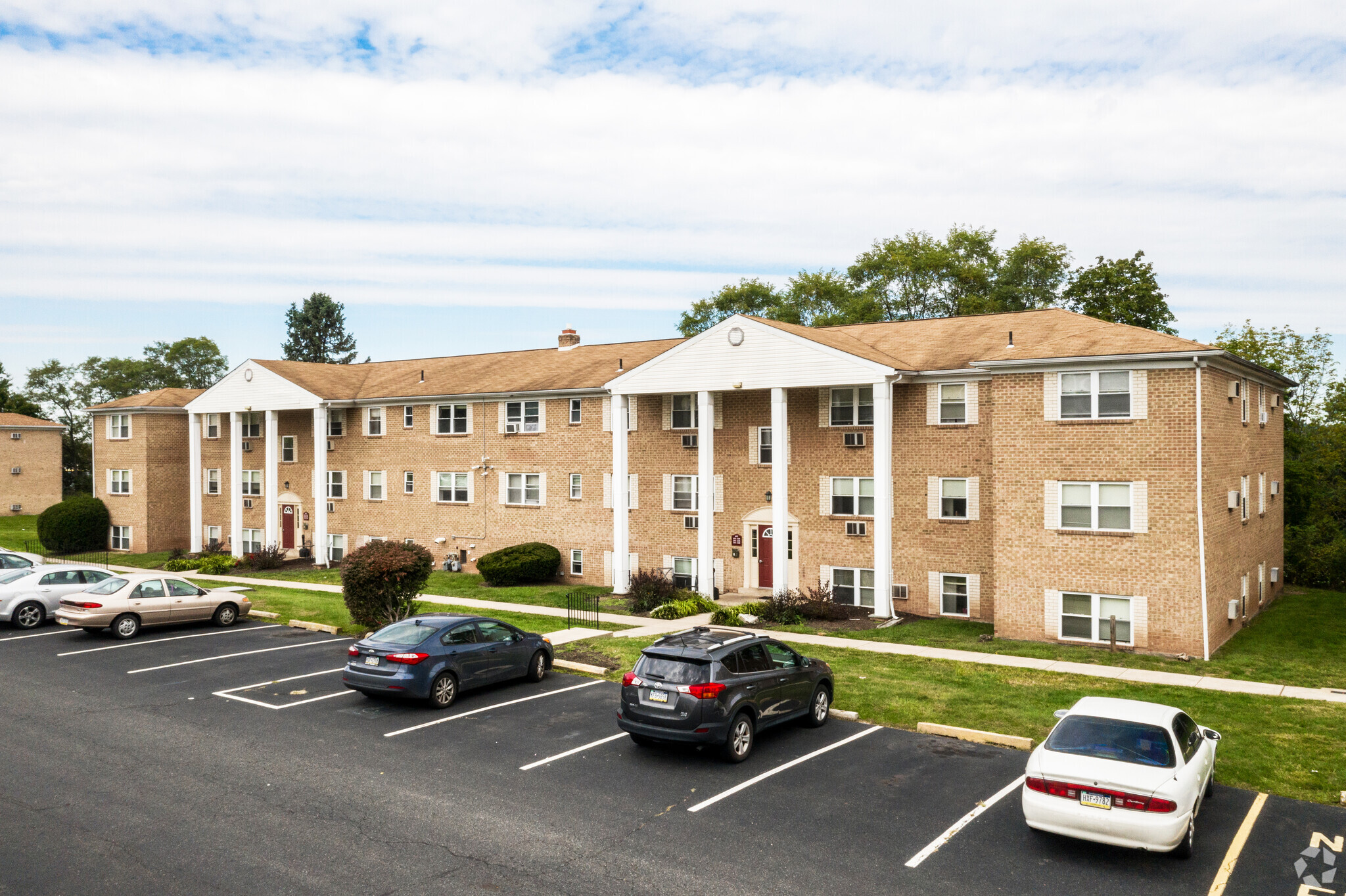 Valley View Apartments Montium I Property Investment and Management