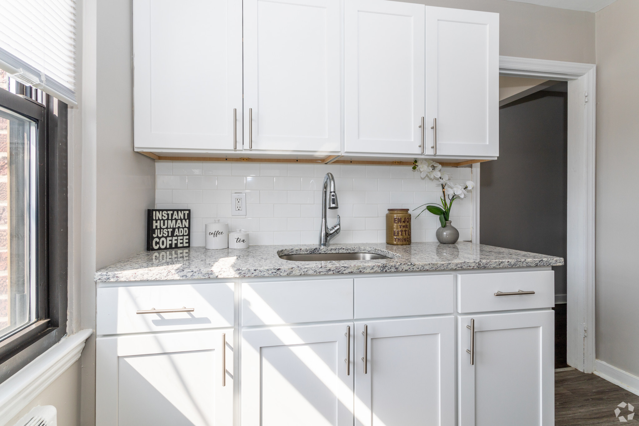 Grandview Apartments Montium I Property Investment and Management for MultiFamily Real Estate.