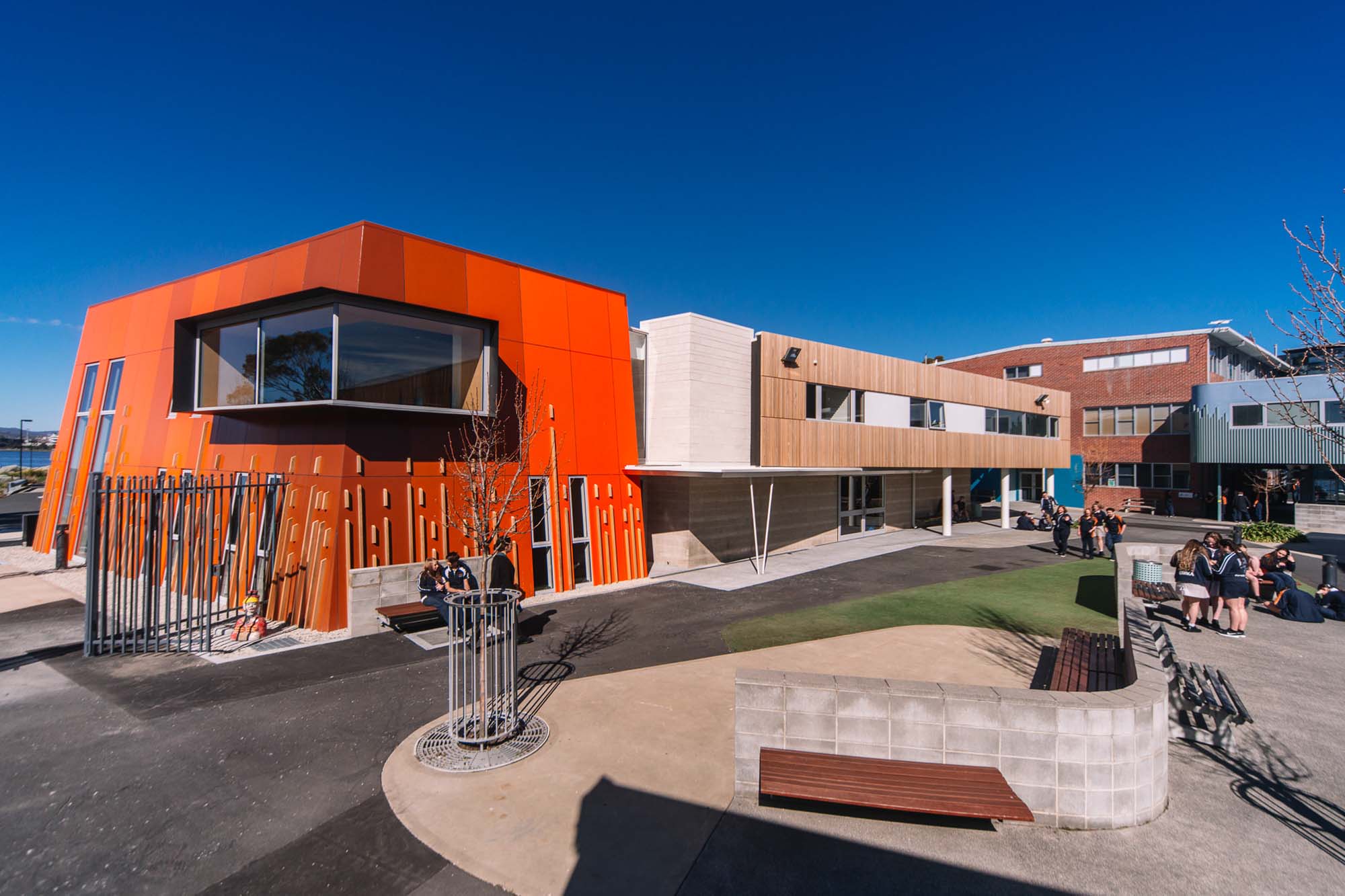 Home Montrose Bay High School