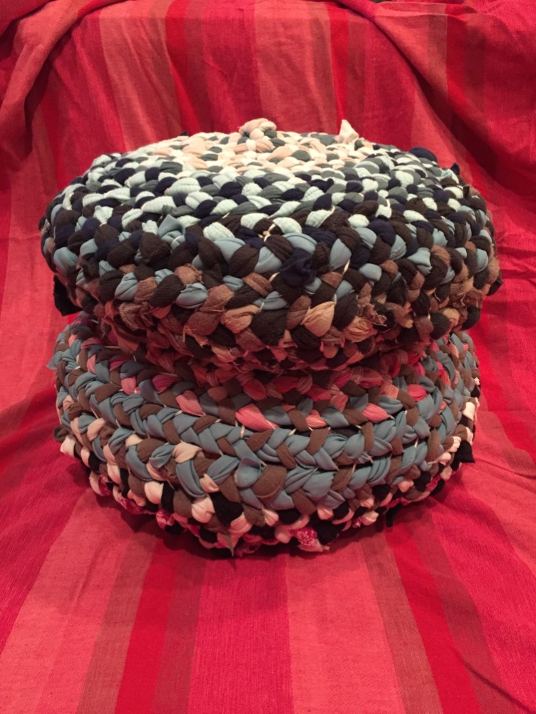 Pouf! Kids Seating. moochyface