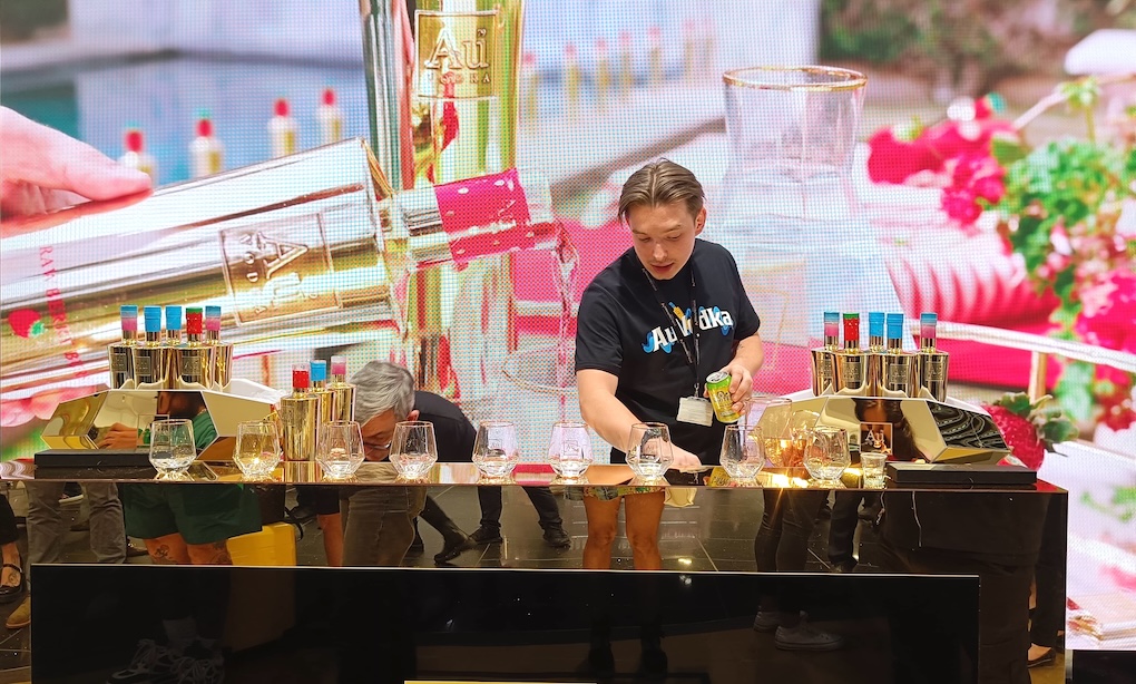 On location Au Vodka debuts world’s biggest vodka bottle with DJ