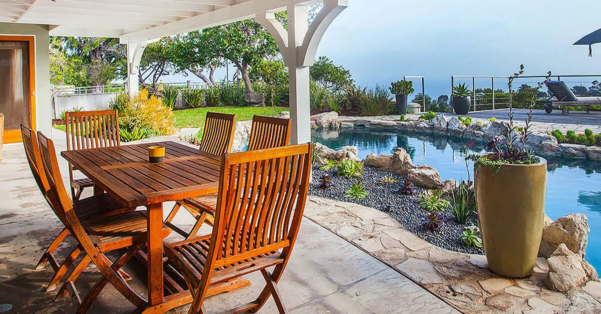 Properties Kris Mooney & Debra Ziven 310.714.8401 & 310.722.8084