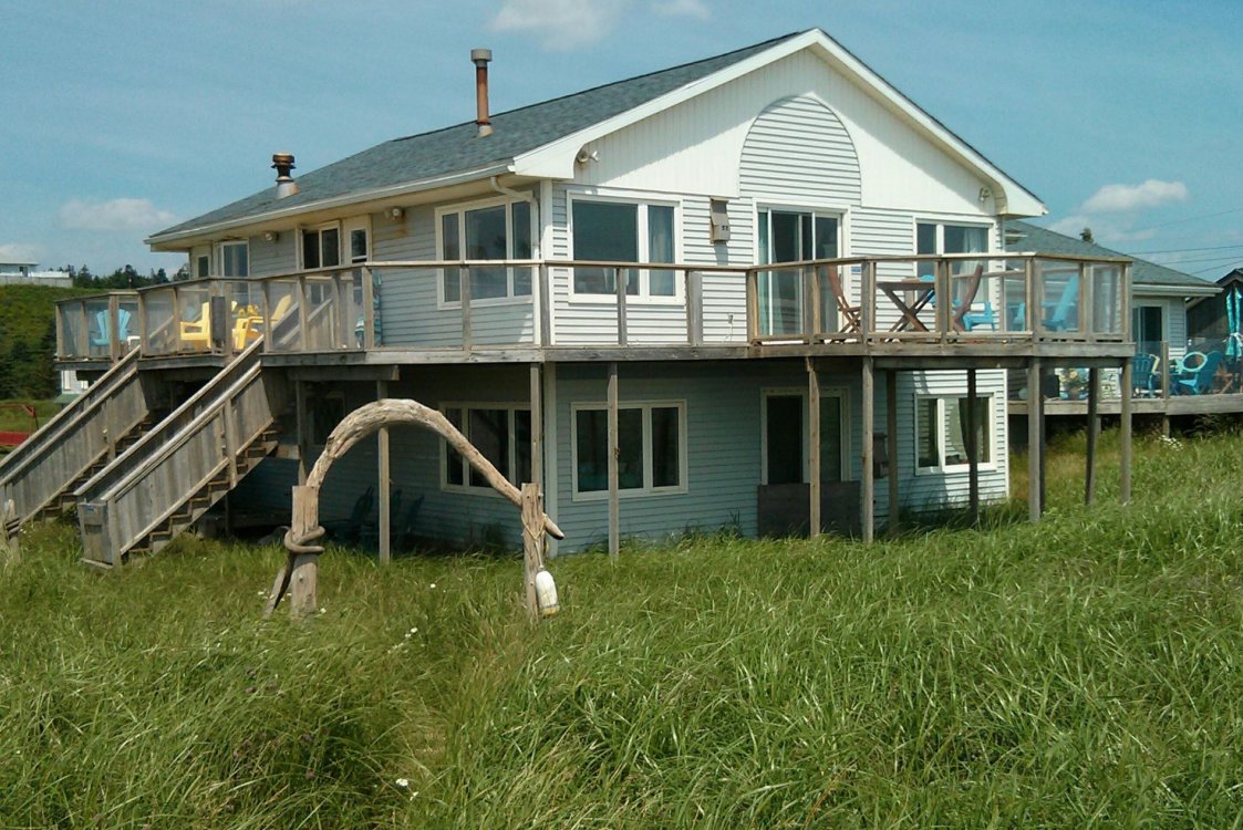 Moonlight Beach Suites vacation rentals on the beach, Nova Scotia