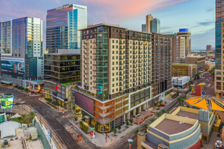 Review of The Ryan Luxury Downtown Phoenix, AZ Apartments (Updated for