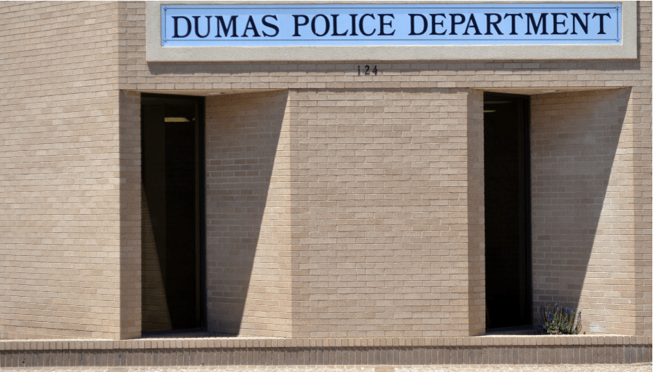 Dumas police respond to icerelated accidents Moore County Journal