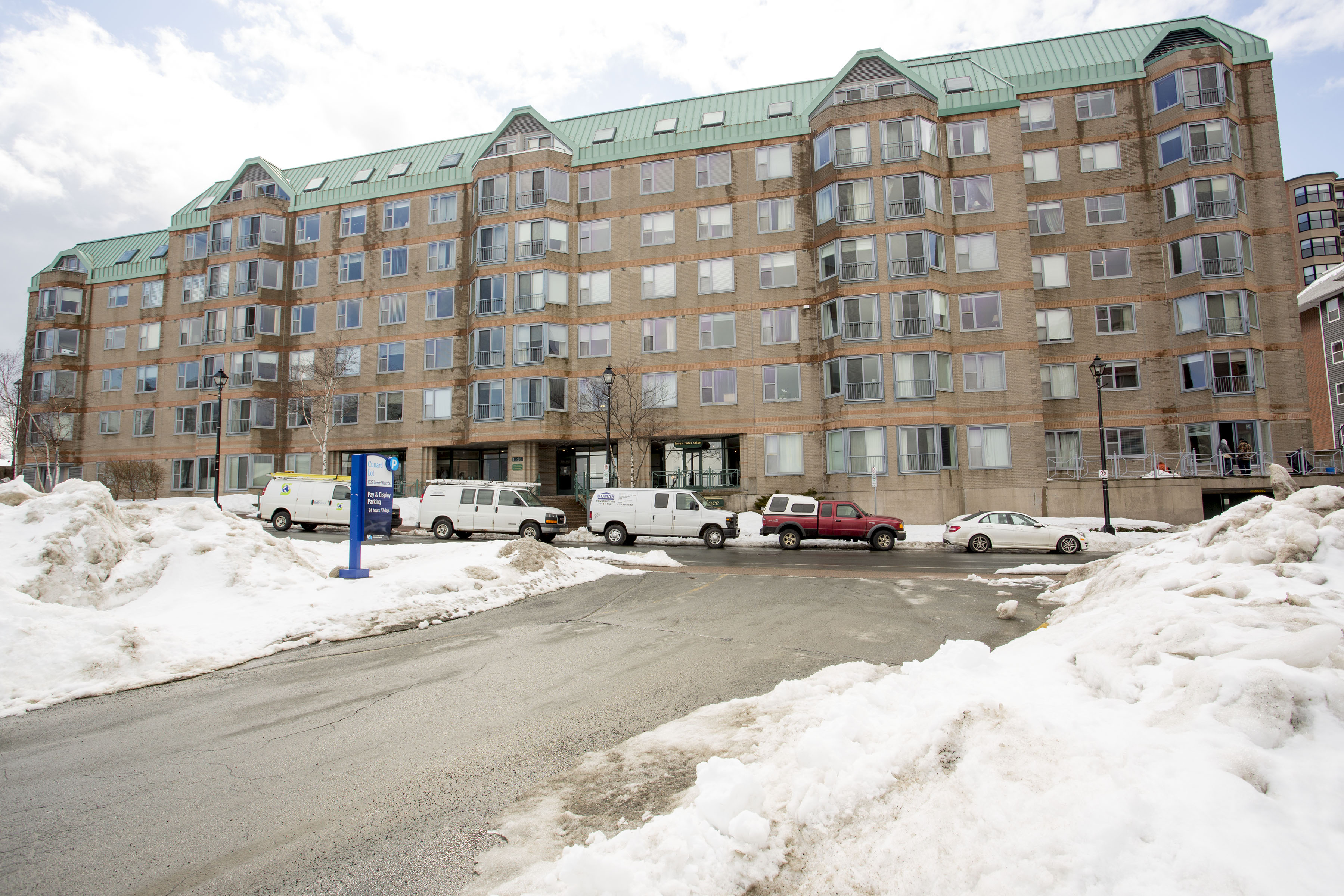 032 Moore Suites Furnished Apartments