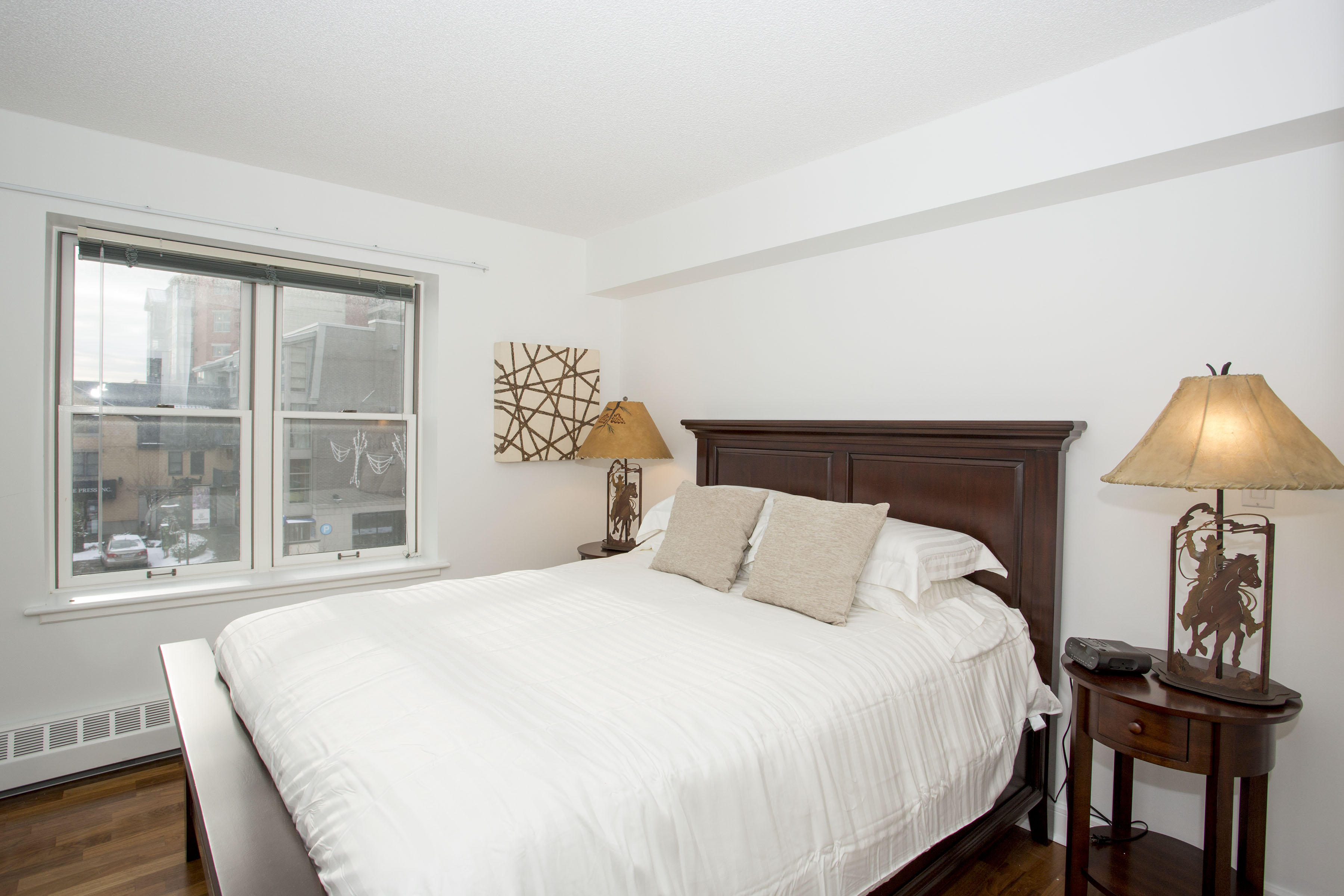 034 Moore Suites Furnished Apartments