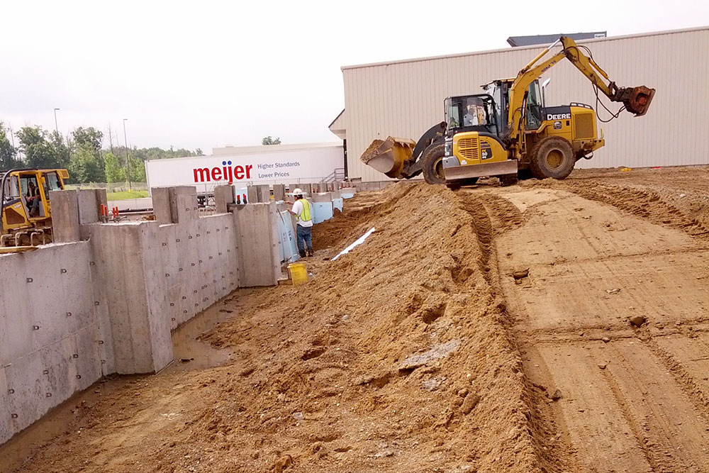 Moore Trosper Construction Co. Meijer Distribution Center 93 Moore