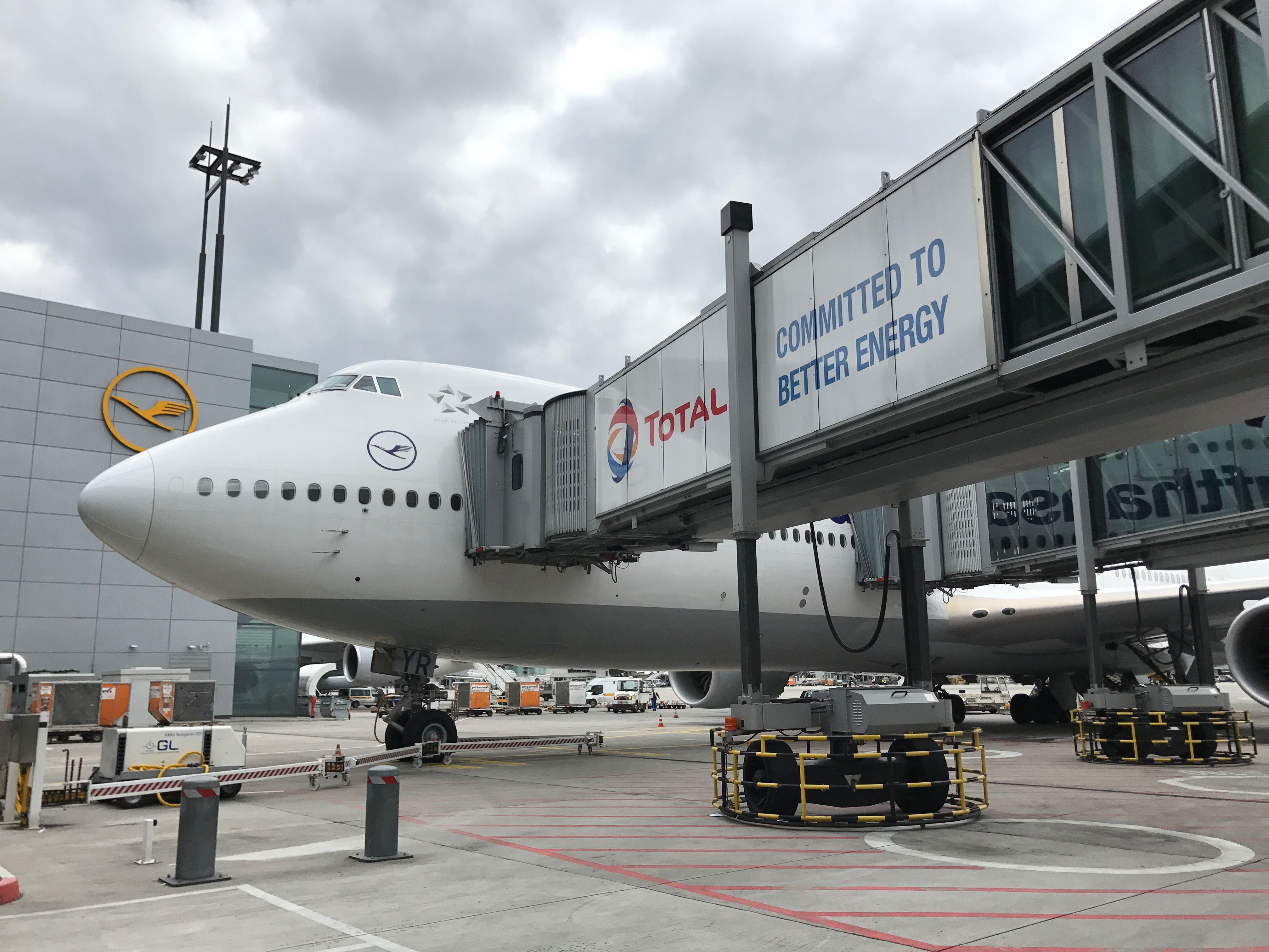 Review Lufthansa First Class 7478i Frankfurt to Newark Moore With Miles