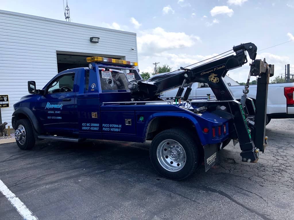Light Duty Towing Moorman's Towing & Body Shop