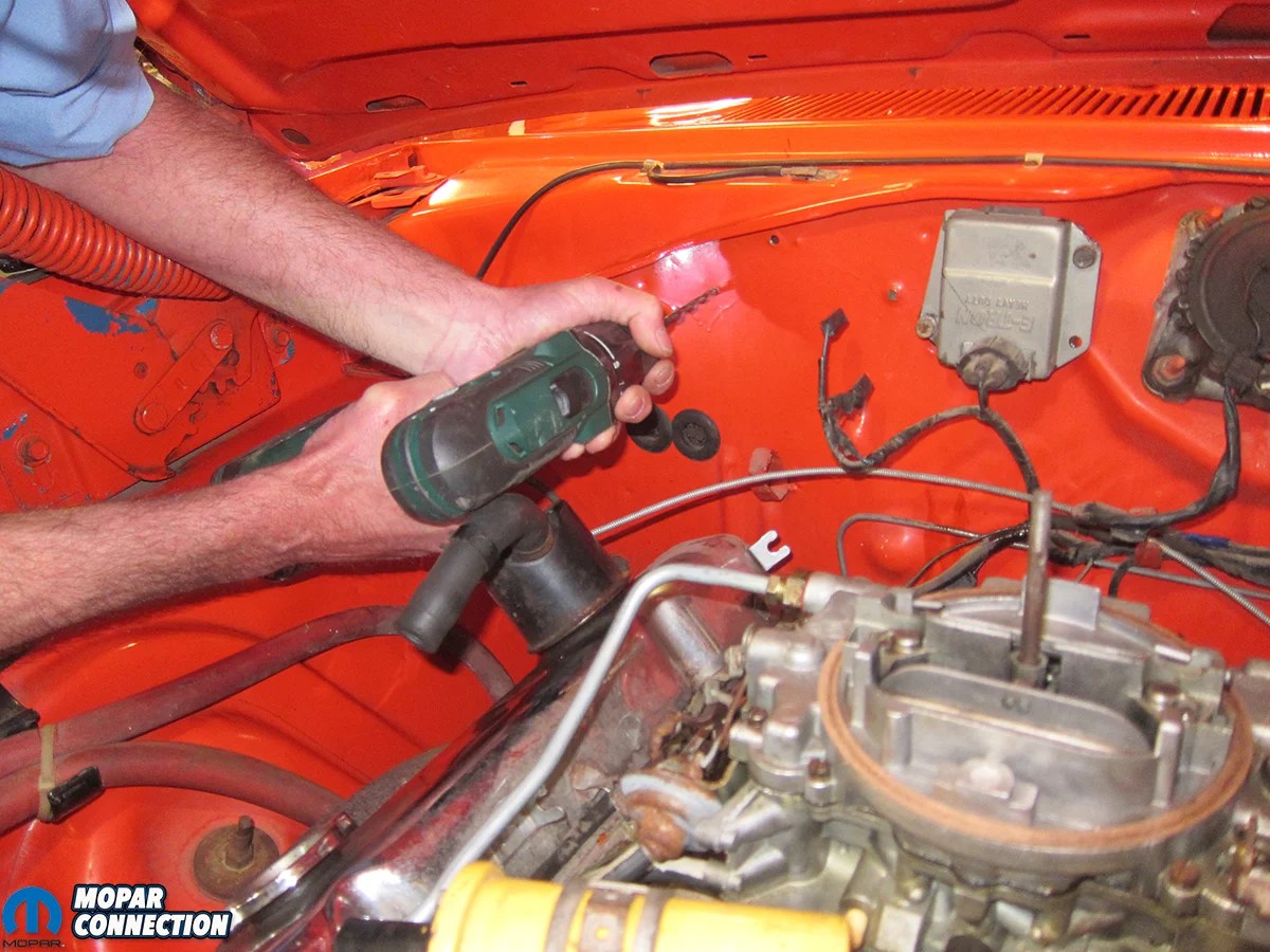 Easy Electronic Ignition Upgrade With Official Mopar Parts From Profom