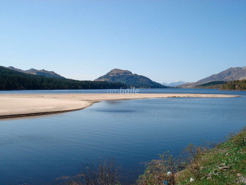 Bus Meet Sunday, 16th April, Luiblea, Loch Laggan The Moray