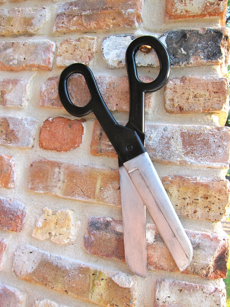 Large Scissor Wall Art from Dollar Tree Plastic Toy Morena's Corner