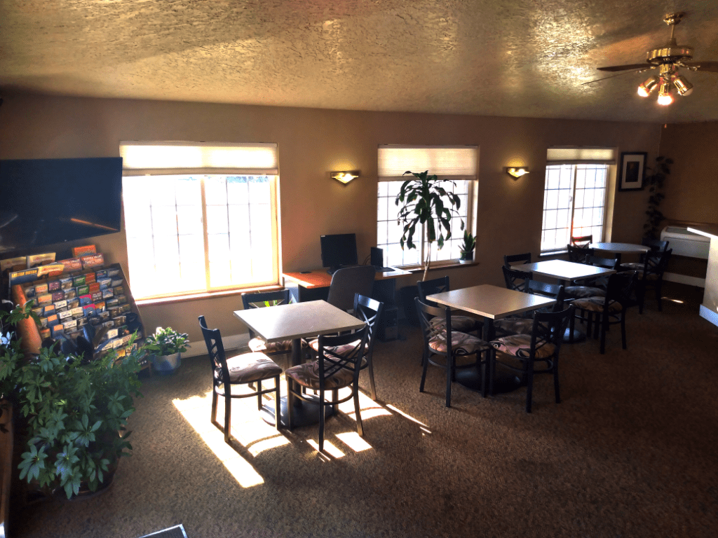 Services Inn and Suites Walla Walla Valley Hotel