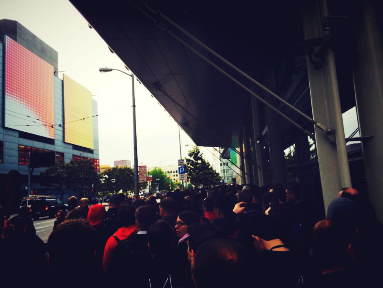 WWDC 2014 - wait in line