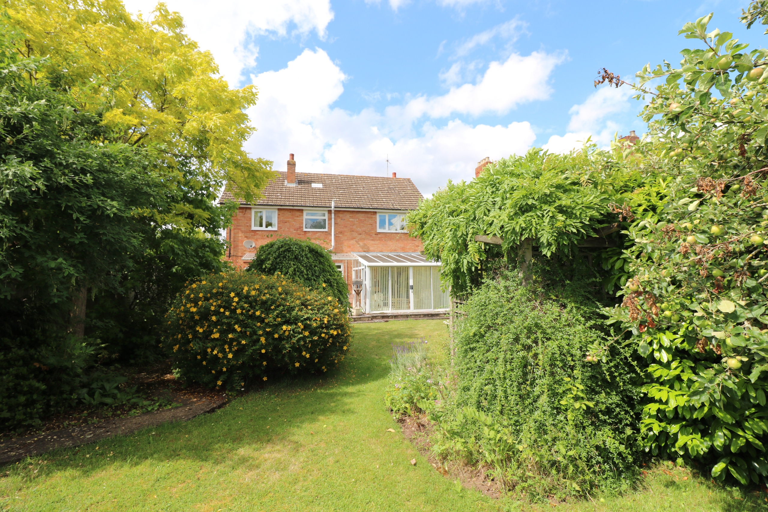 Heathfield, Weston Grove Morris Bricknell Estate Agents