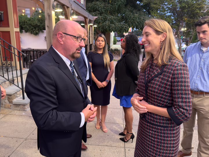 Dover Mayoral Candidate James Dodd Draws Crowds at One11 Bar, Receives