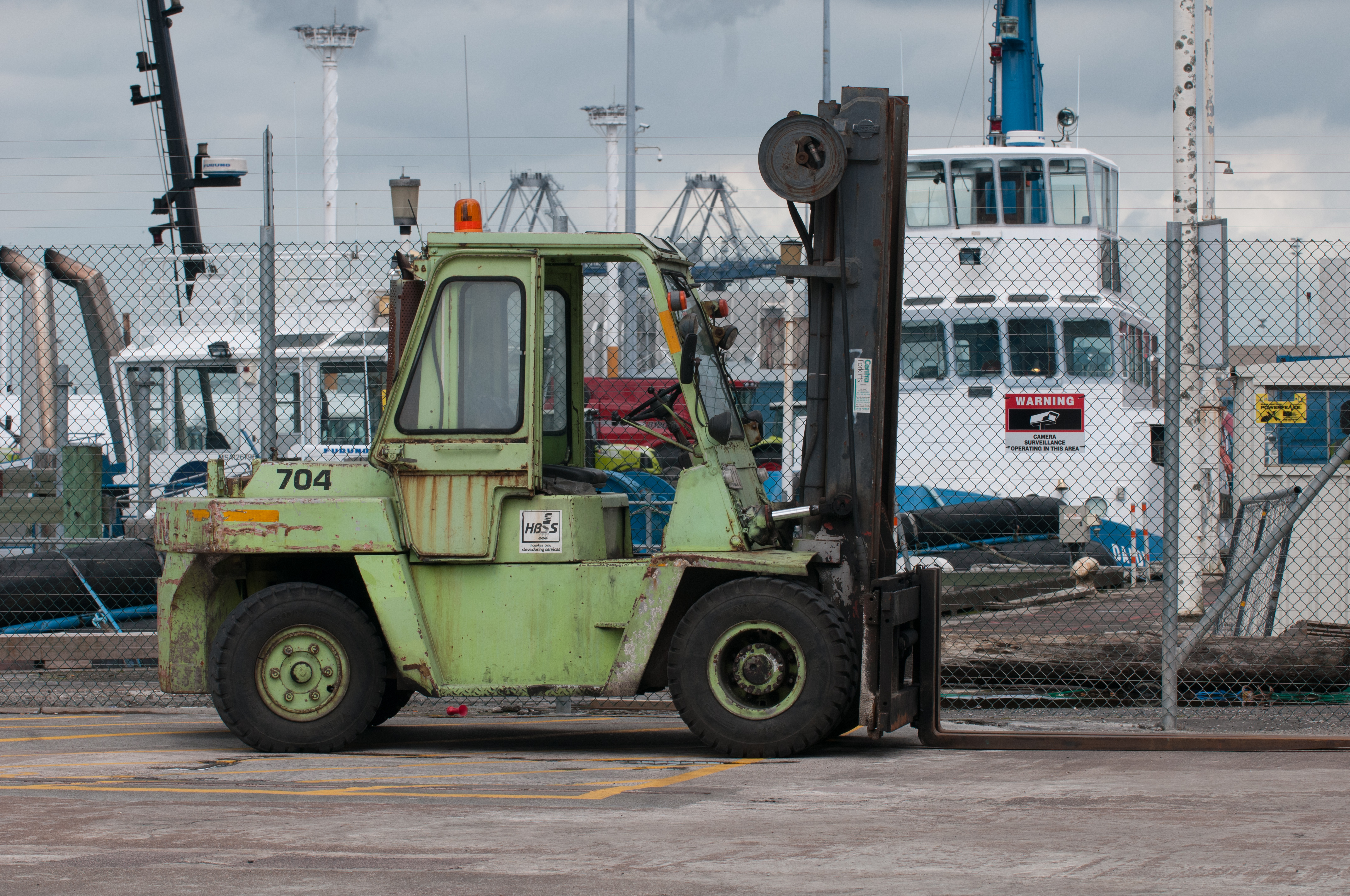 500,000 Mediated Settlement — Construction Worker Fell From Forklift