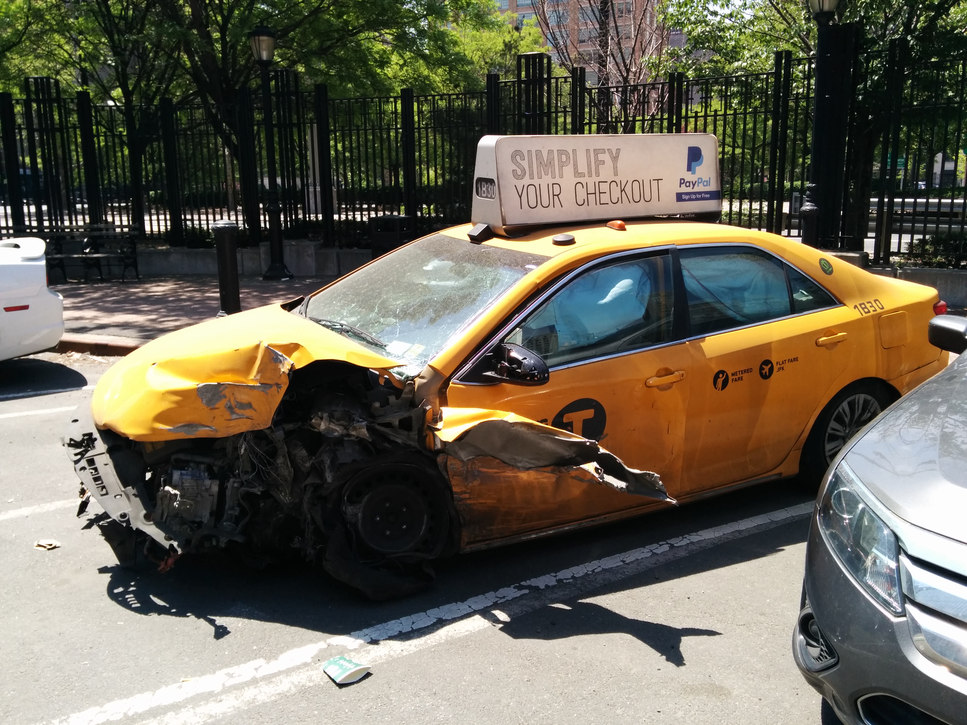 Injuries from taxi accident involving two cabs on Manhattan street