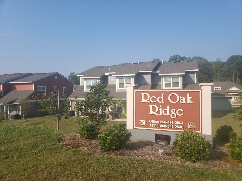 Red Oak Ridge Sign Morrow Realty Company, Inc